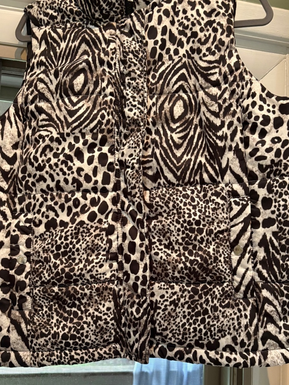 Animal Print Vest - Picture 3 of 6
